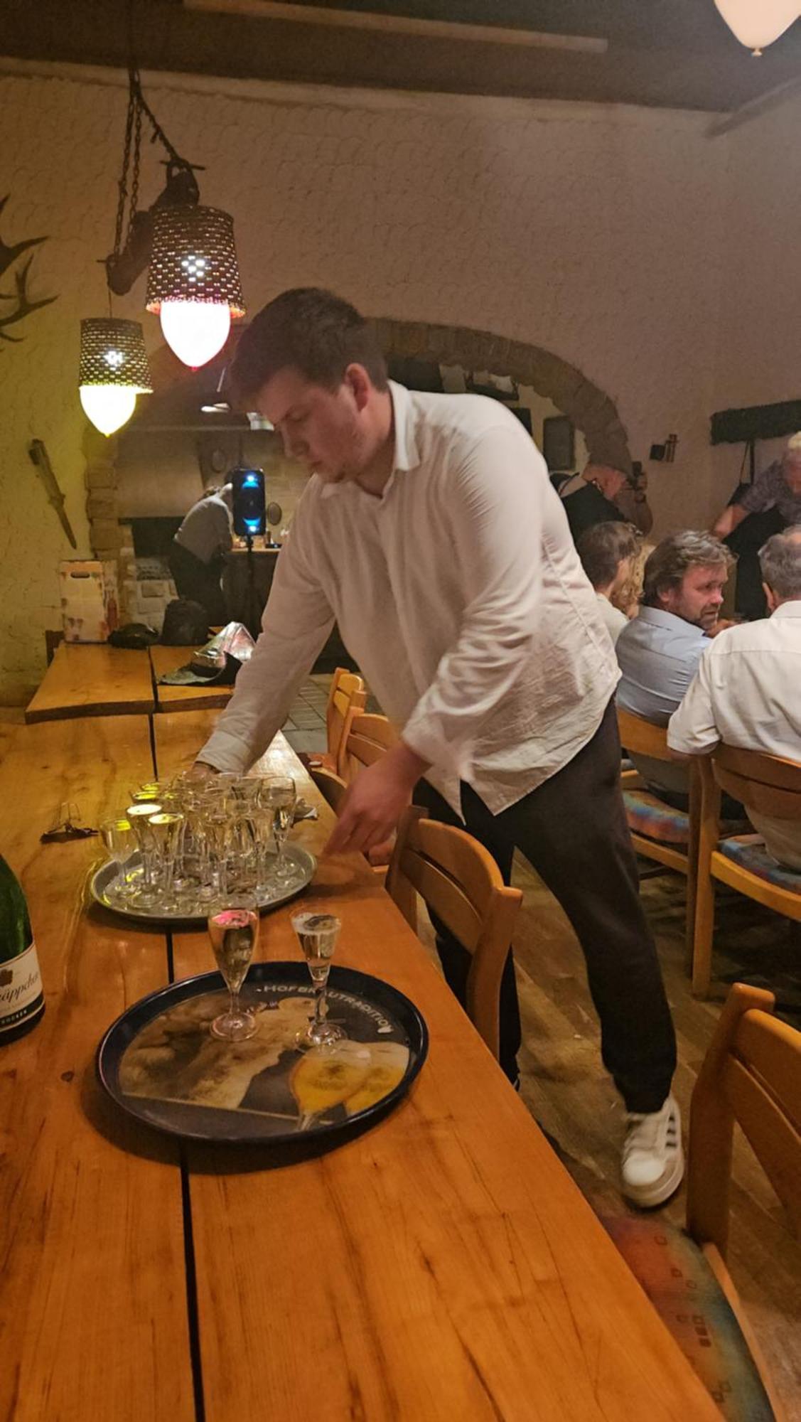 Hotel Zur Schmiede Heiningen Eksteriør bilde